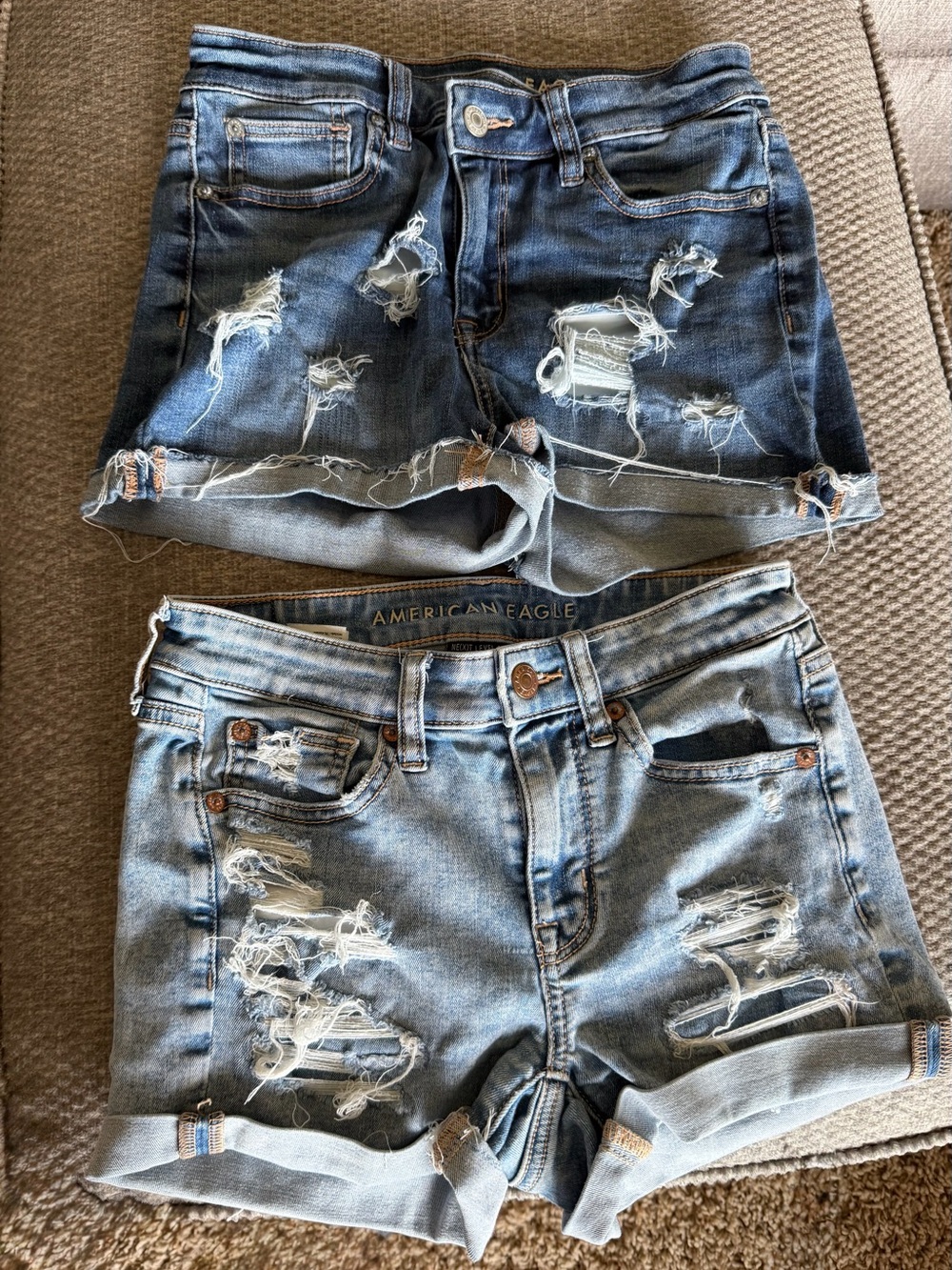 American Eagle Outfitters Distressed Denim Shorts - light blue & medium wash